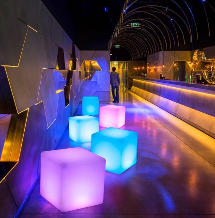 Светильник Куб 43 питание от сети 220В, RGB Светильник Куб 43 питание от сети 220В, RGB