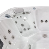 Гидромассажный спа-бассейн Wellis Venus