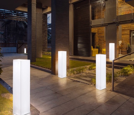 Светильник Колонна 30х60  питание от АКБ, RGB