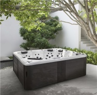 Спа бассейн Treesse Rodas Спа бассейн Treesse Rodas